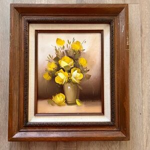 Vtg Wood Curved Frame Floral Still Life Oil Painting Signed by Hebebe Sherisse‎